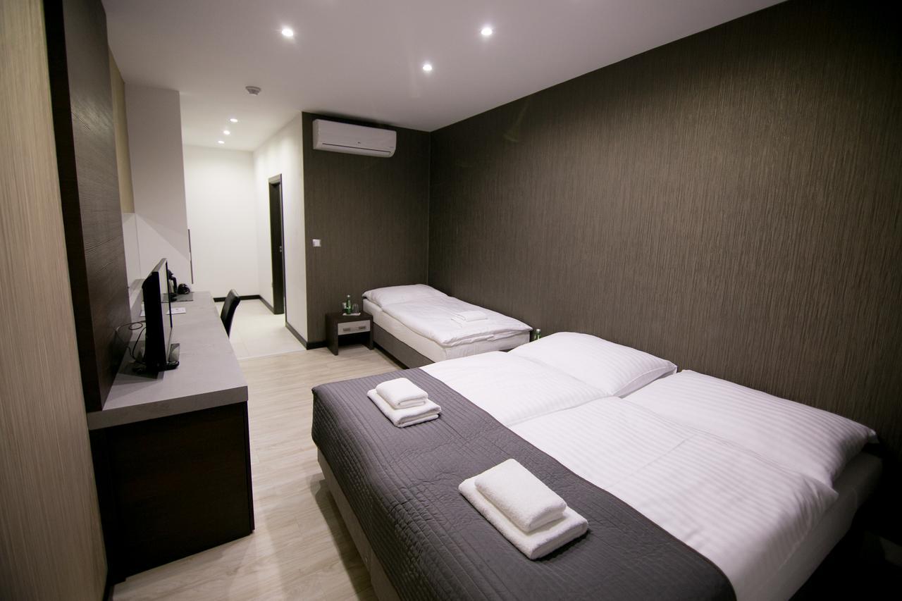 Hotel U Kostela Modrice Ngoại thất bức ảnh