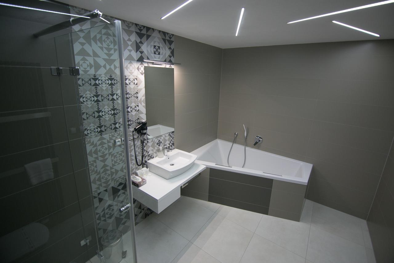 Hotel U Kostela Modrice Ngoại thất bức ảnh