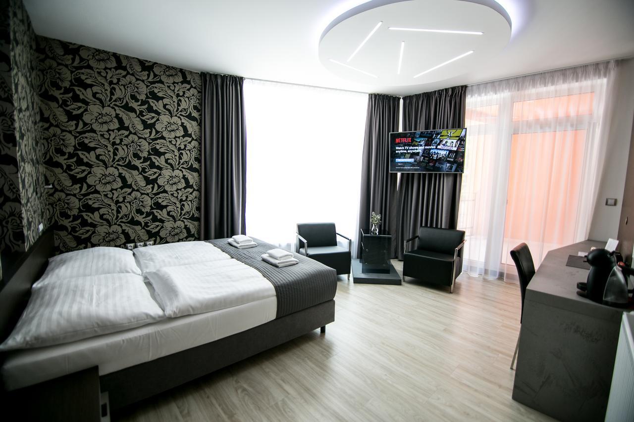 Hotel U Kostela Modrice Ngoại thất bức ảnh